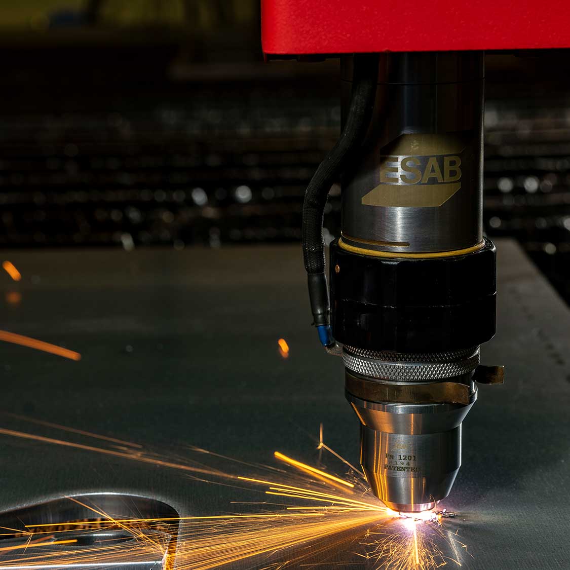XP-mainsliderimage-v2-MOBILE Swift-Cut XP CNC plasma cutting table - mobile image