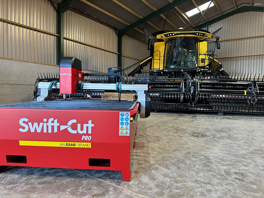 YouTuber Tom Lamb welcomes his own Swift-Cut Pro Table