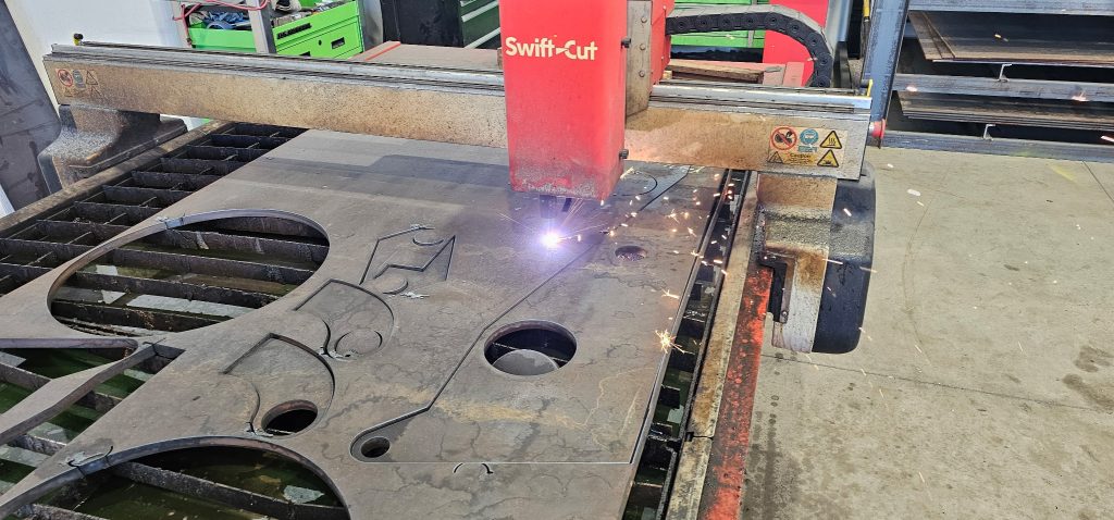 Brumbaugh Mountain Welding - Swift-Cut PRO 510 WT with a Hypertherm Powermax105 SYNC plasma system