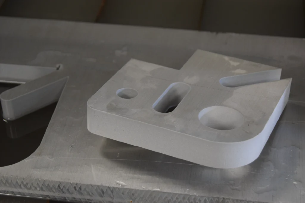 Swift-Jet Pro used to cut chunky material