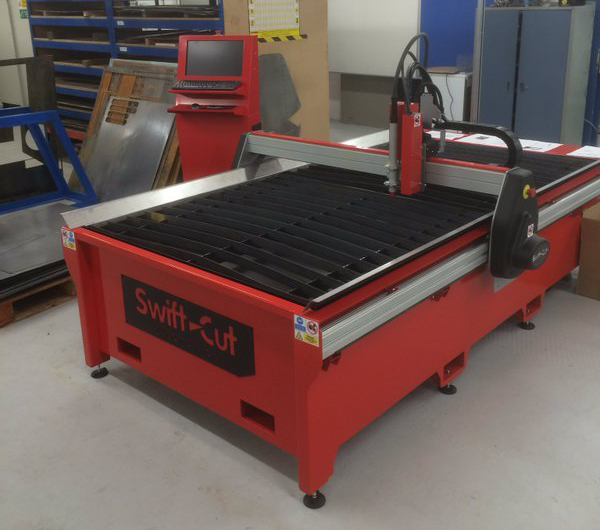 Maudslay Workshop vid Nottingham Trent University med sin Swift-Cut skärmaskin