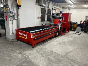 Swift-Cut distributor Kleineberg Maschinen installed a Swift-Cut Pro 2500 DD plasma cutting table in Austria, successfully delivering, installing, and commissioning all on the same day.